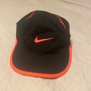 Nike tennis hat